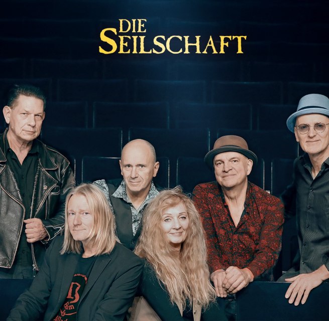 Die Seilschaft - UNGEFILTERT &ndash; 2027 - // &copy; Sandra Geisler