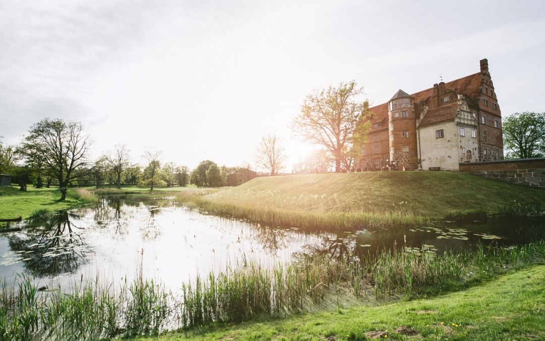 Schloss Ulrichshusen: Hier schl&auml;gt das Herz der Festspiele Mecklenburg-Vorpommern // &copy; Ulrichshusen/Steffen Stilpirat B&ouml;ttcher