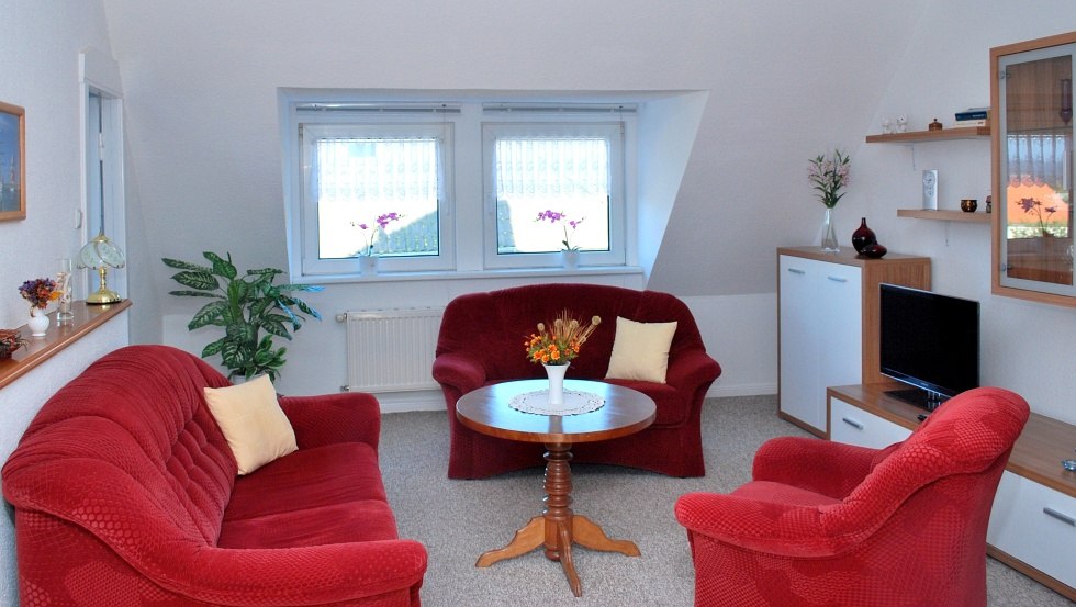 Fewo 1 - Wohnzimmer // © Roswitha Kruse Fewo 1 - Wohnzimmer // © Roswitha Kruse