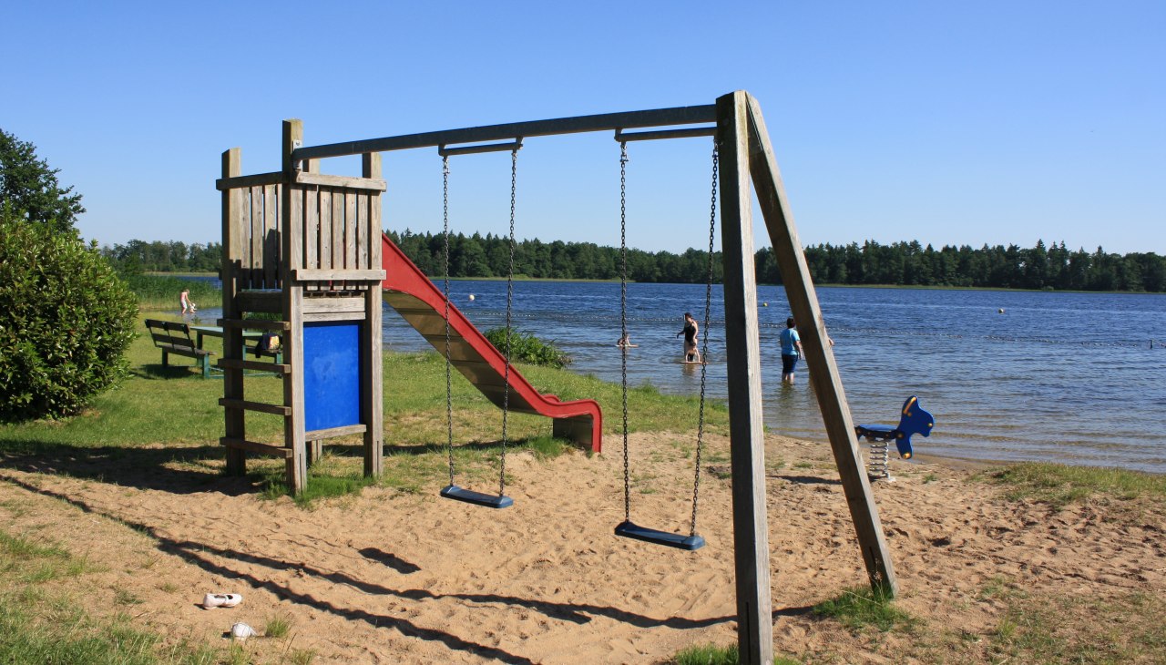 Badestelle am Campingplatz-Krakower See, © Touristinformation Krakow am See Badestelle am Campingplatz-Krakower See, © Touristinformation Krakow am See