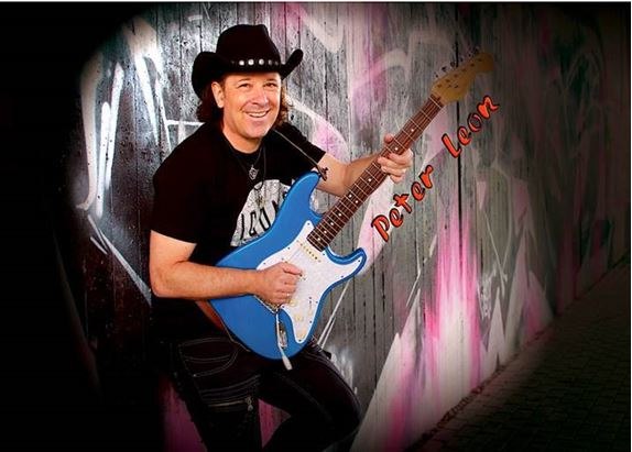 © Peter Leon © Peter Leon