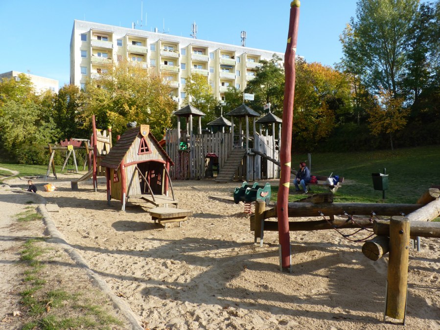 spielplatz-papenberg-1k, © Waren (Müritz) Kur- und Tourismus GmbH spielplatz-papenberg-1k, © Waren (Müritz) Kur- und Tourismus GmbH