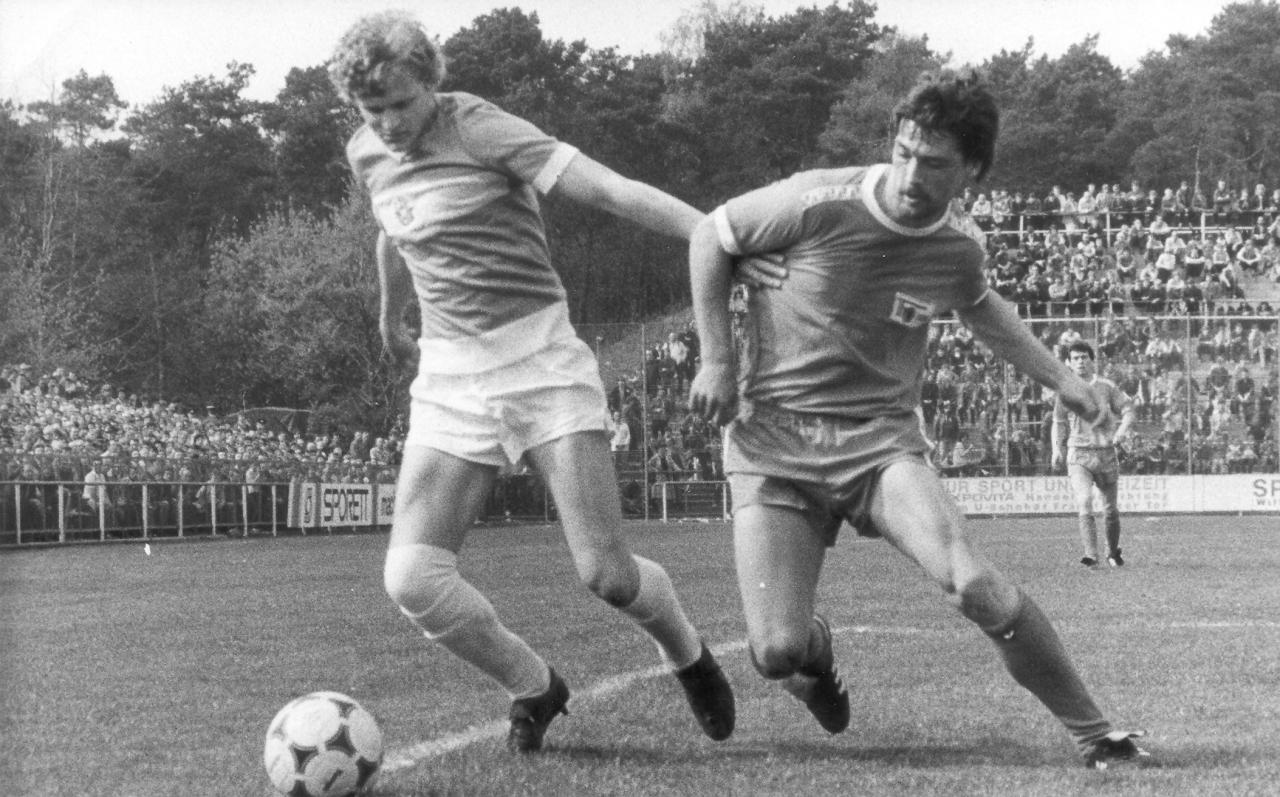 Spieler des F.C. Hansa Rostock und des Kontrahenten in Aktion // © Archiv des F.C. Hansa Rostock Spieler des F.C. Hansa Rostock und des Kontrahenten in Aktion // © Archiv des F.C. Hansa Rostock