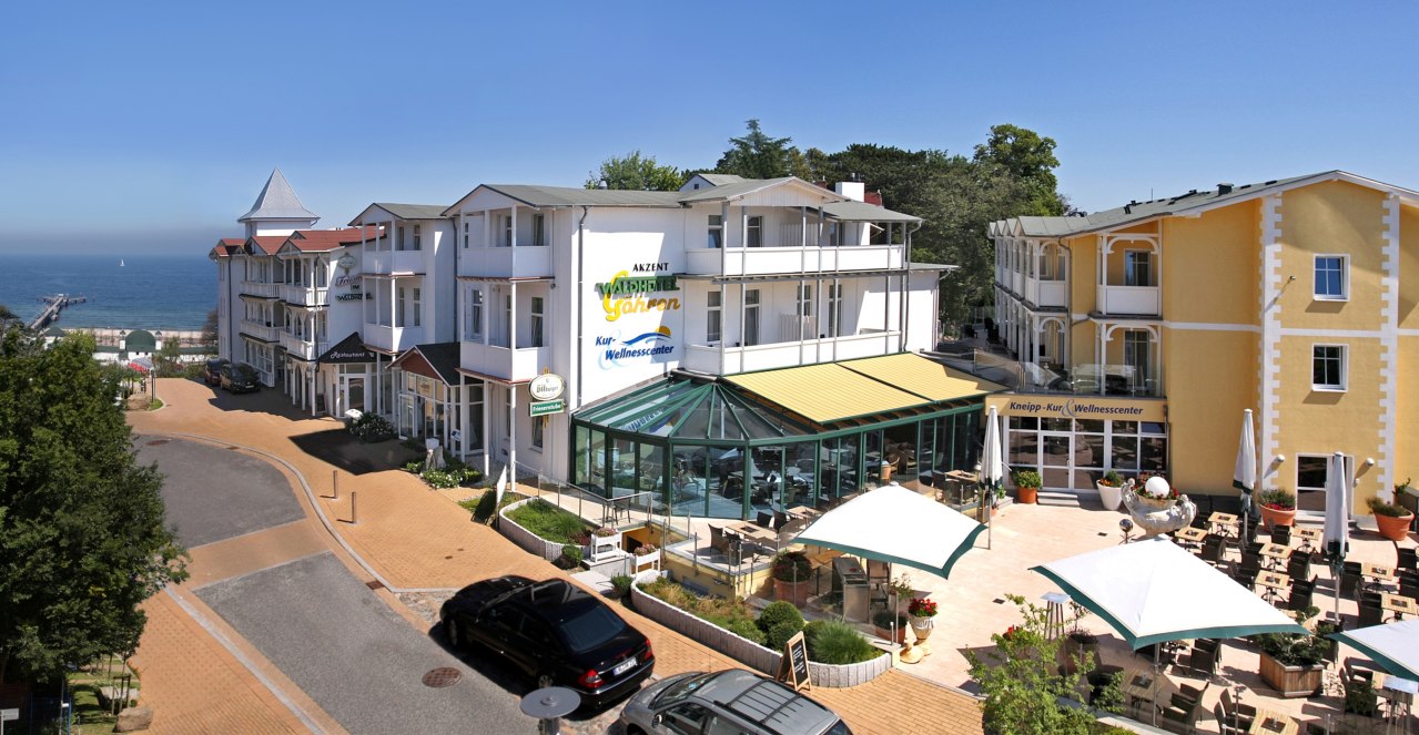 Au&szlig;enansicht // &copy; Waldhotel G&ouml;hren GmbH