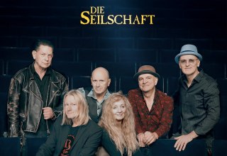 Die Seilschaft - UNGEFILTERT &ndash; 2027 - // &copy; Sandra Geisler