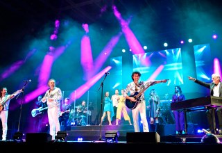 Massachusetts // © GABRIEL MUSIC PRODUCTIONS Massachusetts // © GABRIEL MUSIC PRODUCTIONS