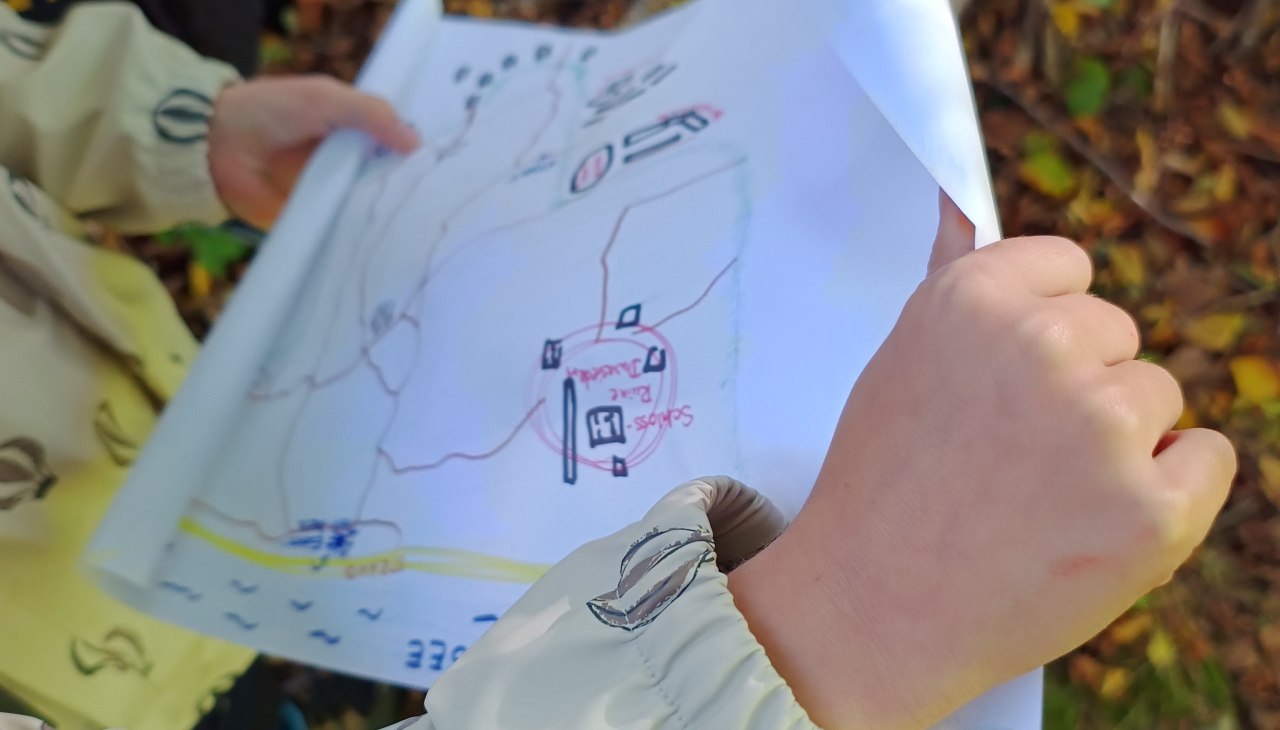 Kind mit Landkarte, © Nationalparkamt Vorpommern Kind mit Landkarte, © Nationalparkamt Vorpommern