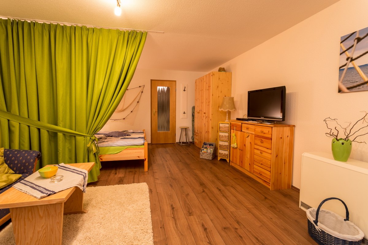 Wohn- und Schlafbereich // &copy; Fotografie Sebastian John