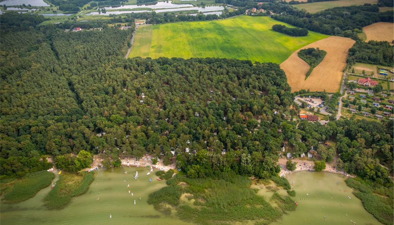 Campingplatz "Bolter Ufer" C15 - Luftbild Hans Blossey, © TDG Rechlin mbH / Hans Blossey Campingplatz "Bolter Ufer" C15 - Luftbild Hans Blossey, © TDG Rechlin mbH / Hans Blossey