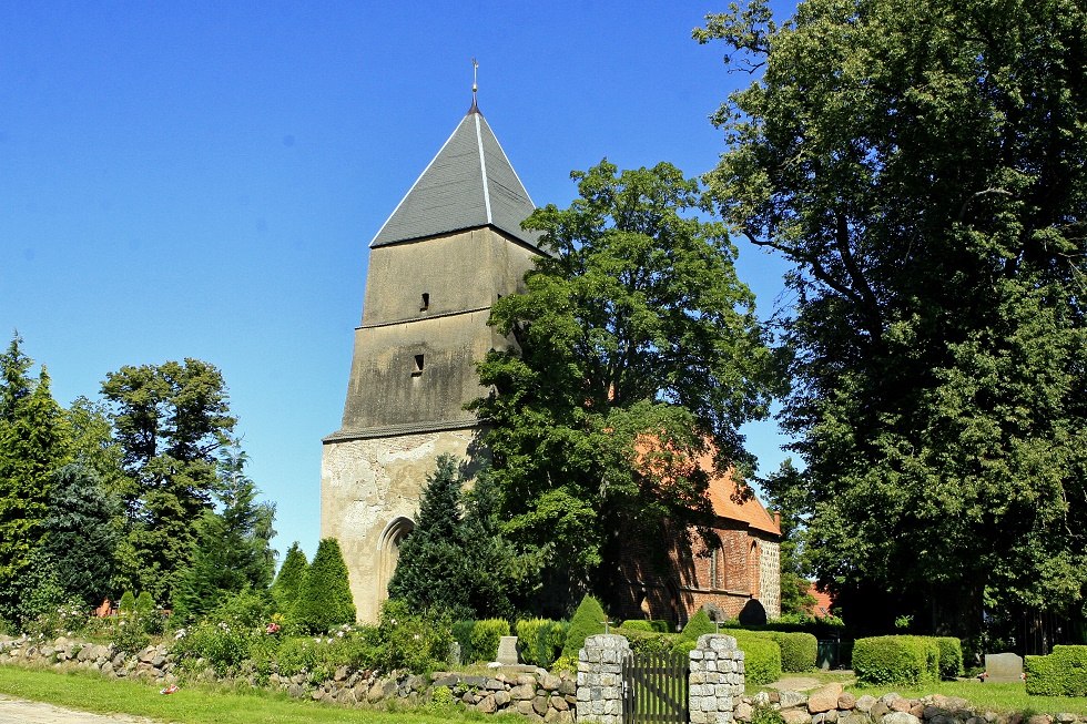 Außenansicht der Kirche // © Sabrina Wittkopf-Schade Außenansicht der Kirche // © Sabrina Wittkopf-Schade