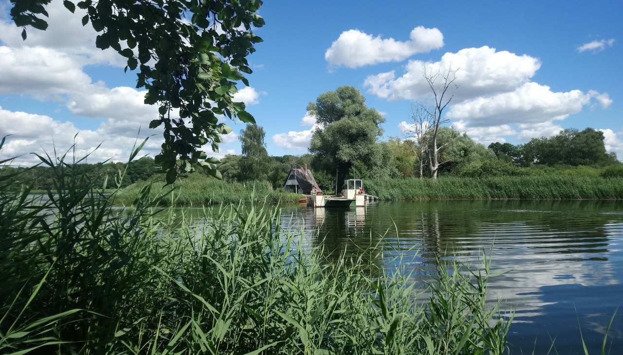 Burgwallfähre Teterower See, © Jana Koch