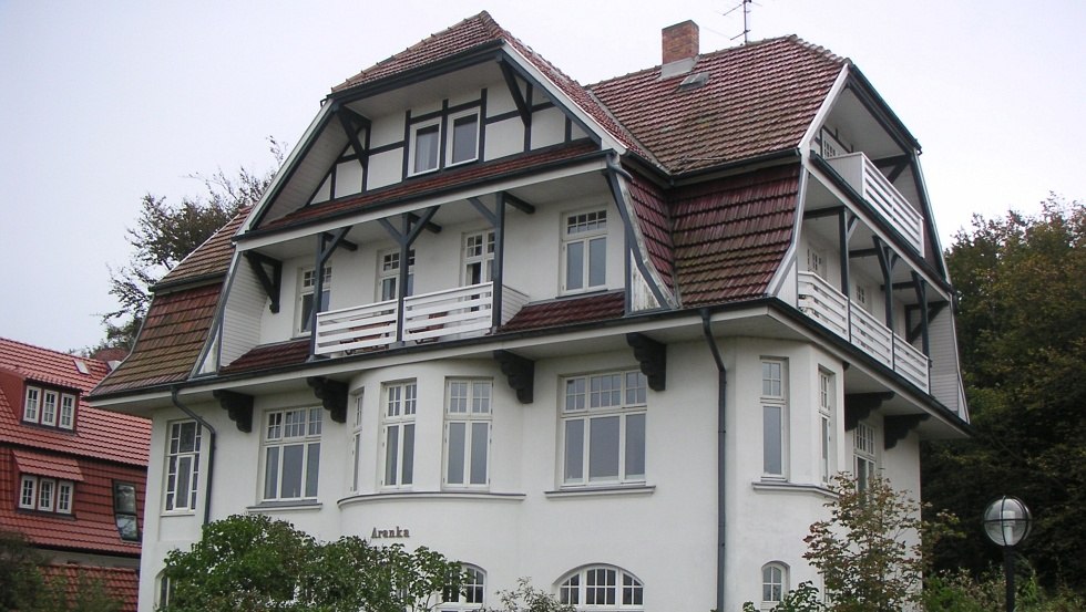 Hausansicht Villa Aranka Warnemünde, © Jan Böhnke, Plessentin GmbH, Warnemünde Hausansicht Villa Aranka Warnemünde, © Jan Böhnke, Plessentin GmbH, Warnemünde