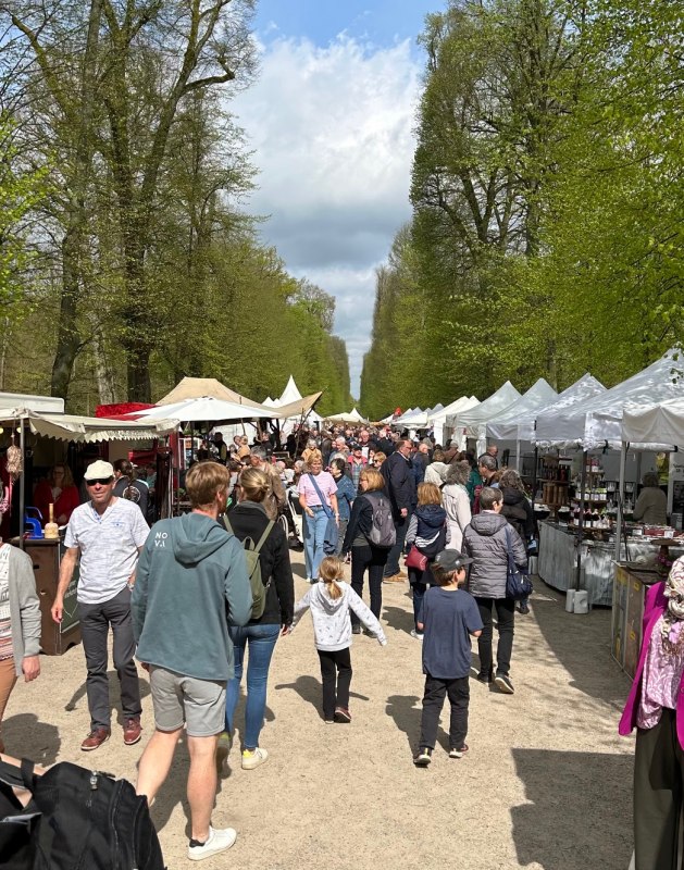 Voorjaarsmagie Paleis Ludwigslust // &copy; Beekenhof GmbH & Co. KG