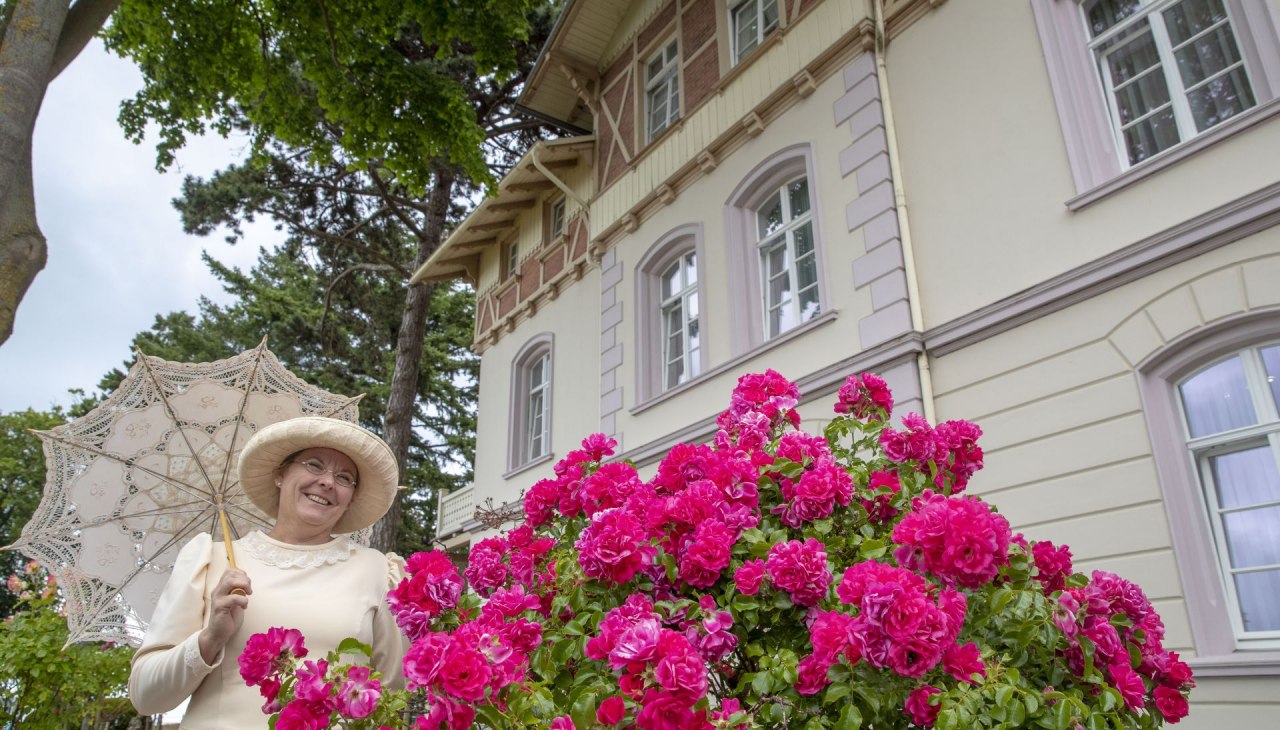 Baederarchitektur Ortsfuehrung (c) Kurverwaltung Goheren Martin Stoever _07-2018_P5I4942, &copy; Kurverwaltung Goehren / Martin Stoever