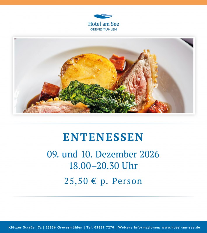 Krokant gebraden eend op een bord, met rode kool, knoedels en saus, smakelijk geserveerd. // © spreepiraten® Krokant gebraden eend op een bord, met rode kool, knoedels en saus, smakelijk geserveerd. // © spreepiraten®