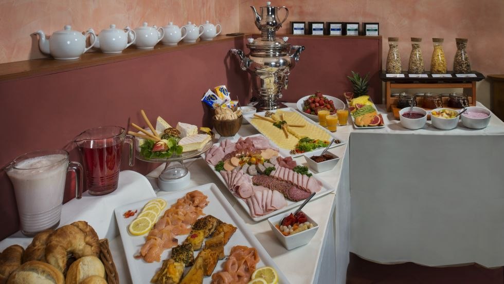 Frühstücksbüffet im Hotel Am Leuchtturm, © Hotel Am Leuchtturm Frühstücksbüffet im Hotel Am Leuchtturm, © Hotel Am Leuchtturm
