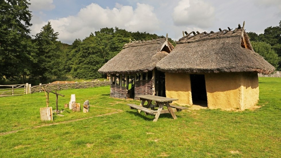 Archeologisch openluchtmuseum Groß Raden-gebouw, © TMV/Gohlke Archeologisch openluchtmuseum Groß Raden-gebouw, © TMV/Gohlke