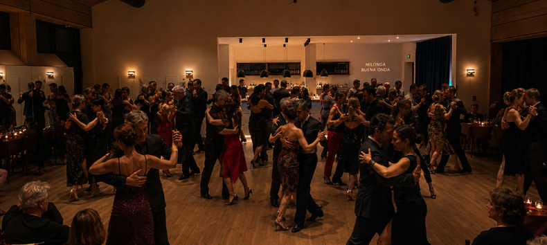 Tanzparty // &copy; Raimar Beckmann
