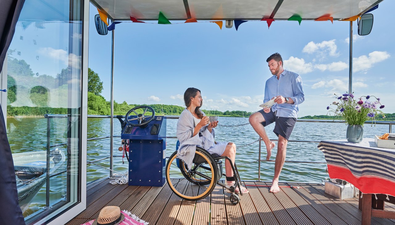 Barrierefreier_Urlaub_als_Paar_mit_dem_Hausboot Kopie 9, © DZT/Jens Wegener Barrierefreier_Urlaub_als_Paar_mit_dem_Hausboot Kopie 9, © DZT/Jens Wegener