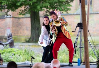 &copy; Arndt Gl&auml;ser