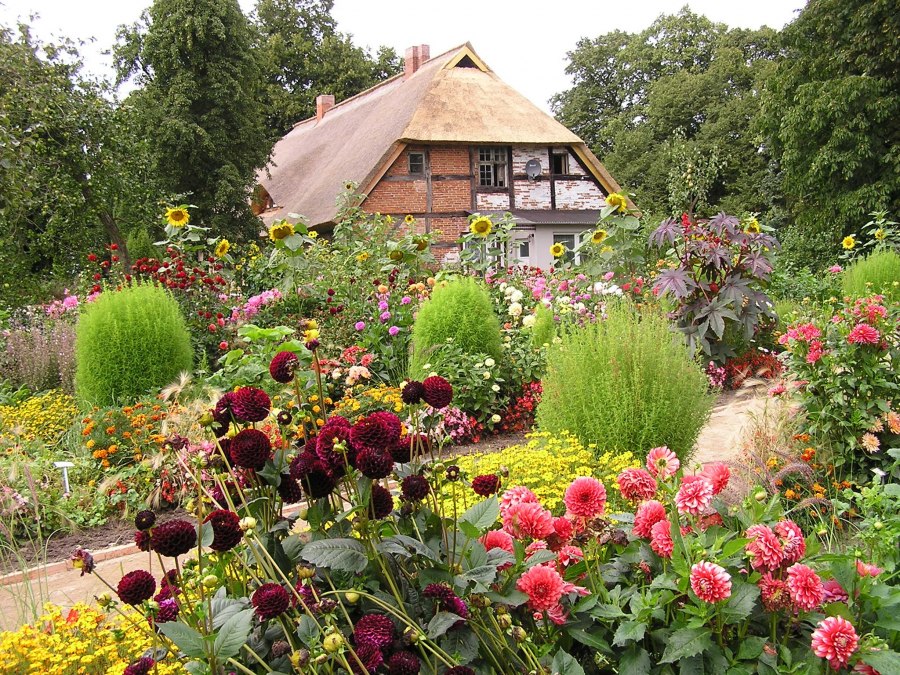 Pfarrhaus mit großem Garten, © Backstein Geist und Garten e.V.