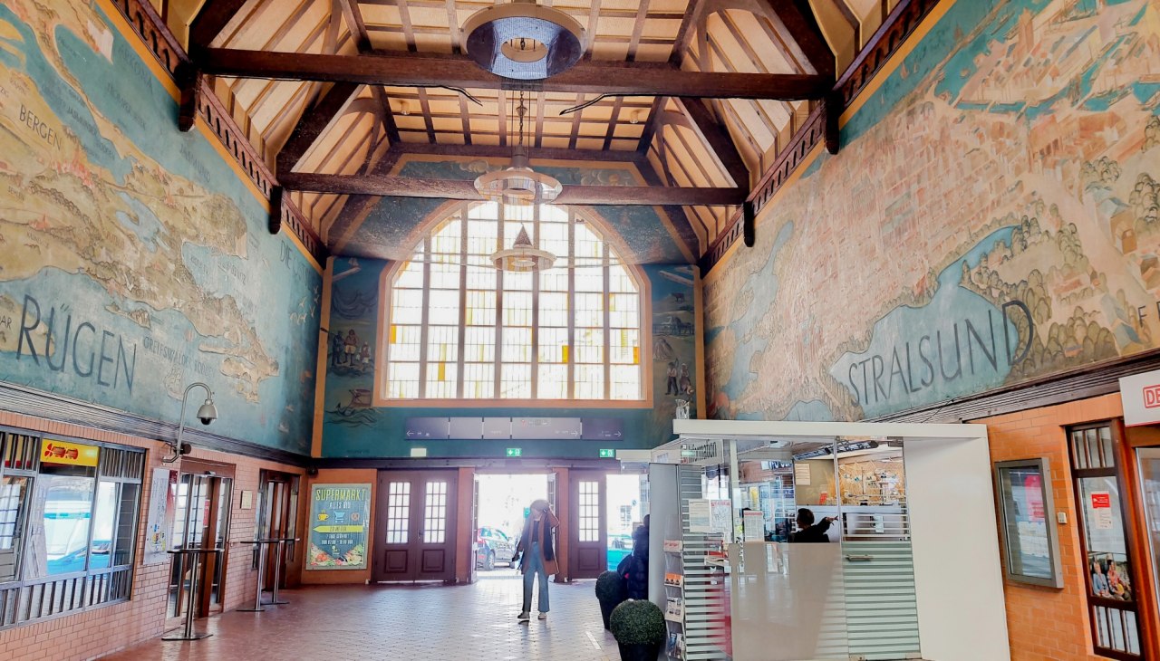 Hauptbahnhof, &copy; TZ HST