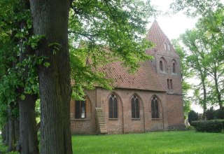Dorfkirche Dorf Mecklenburg // © Tourismusverein Schweriner Seenland, Brigitte Bullerjahn Dorfkirche Dorf Mecklenburg // © Tourismusverein Schweriner Seenland, Brigitte Bullerjahn