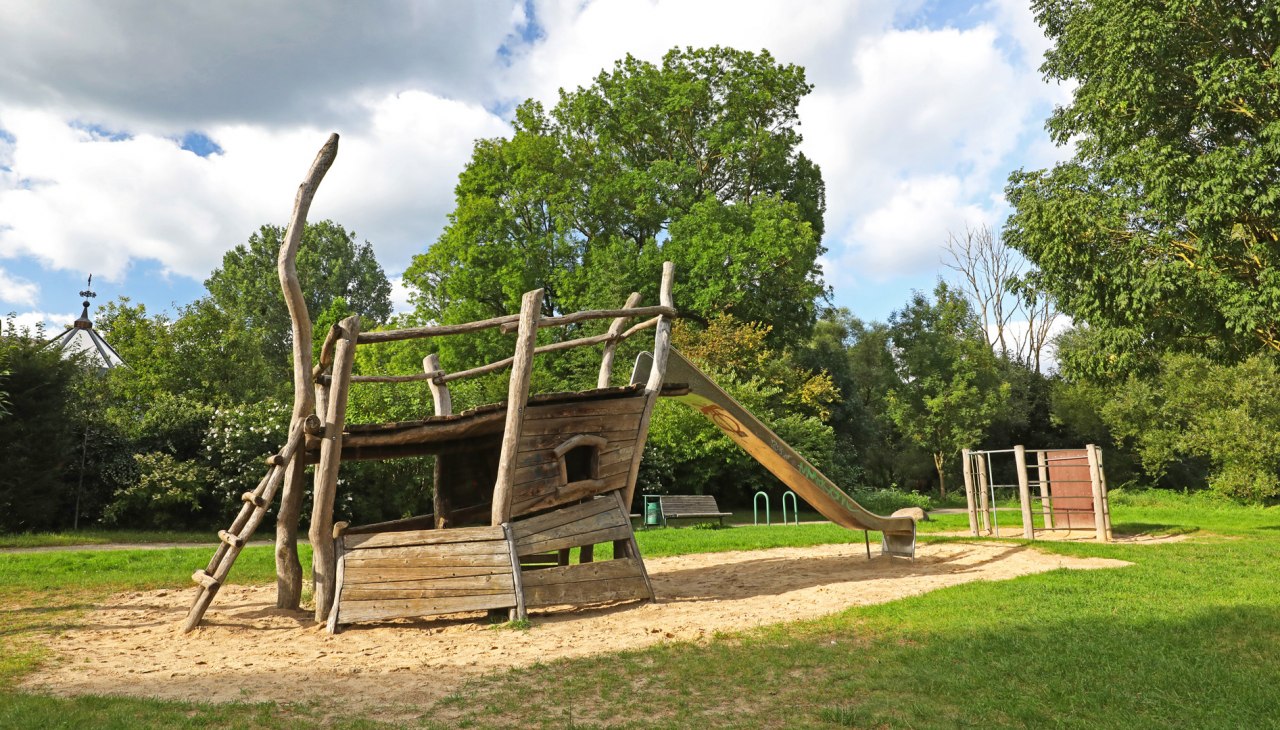 Spielplatz an der Burg Wesenberg_4, &copy; TMV/Gohlke