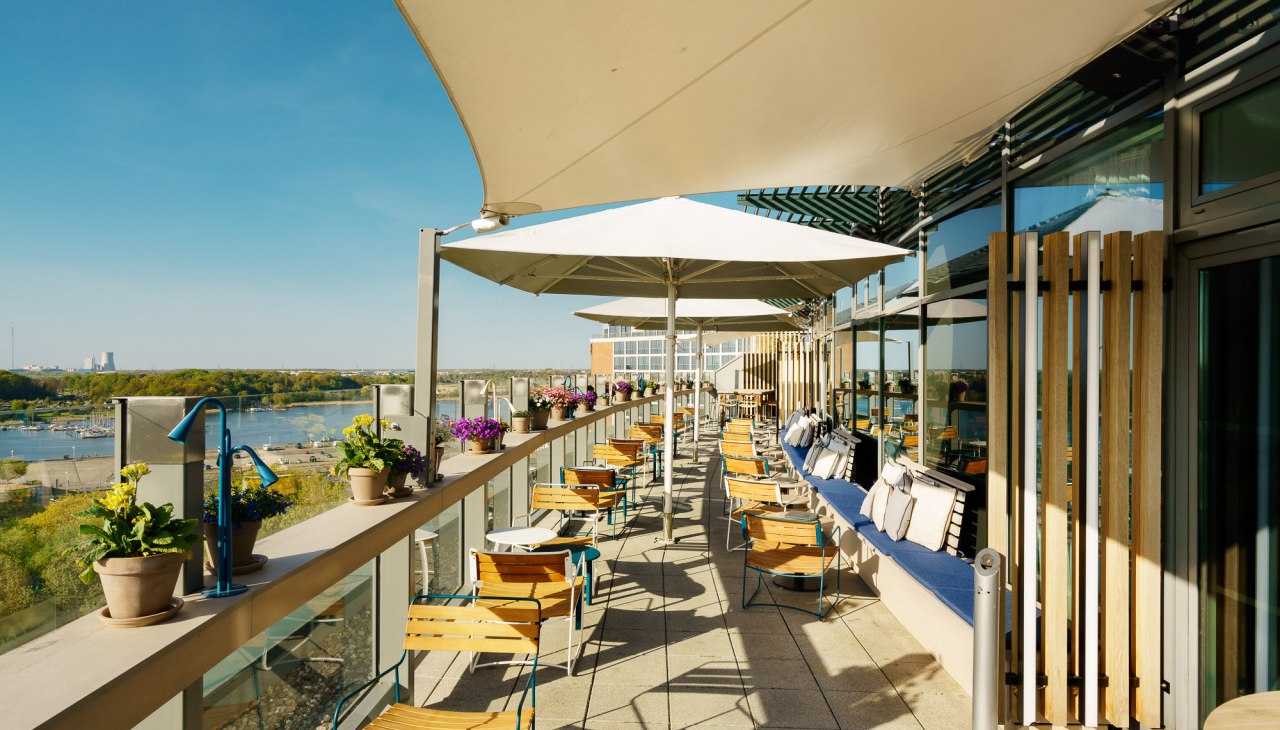KAI40 Rooftop Bar, &copy; ScanHotels, Rostock