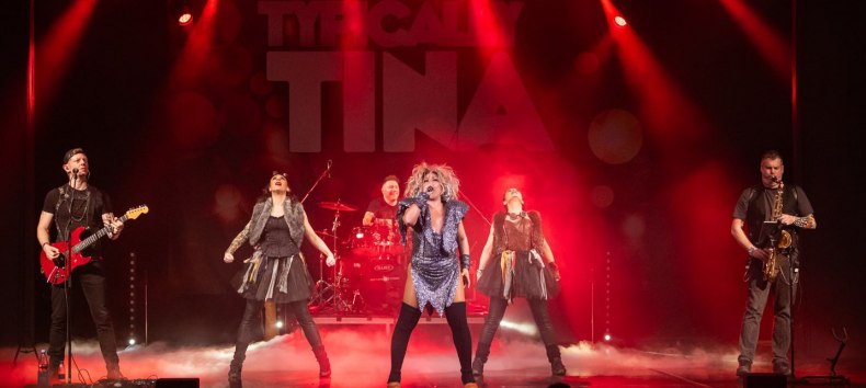 &copy; TypicallyTINA