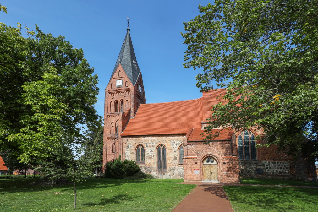 St. Bartholom&auml;us Kirche Damgarten, &copy; Bernsteinstadt Ribnitz-Damgarten