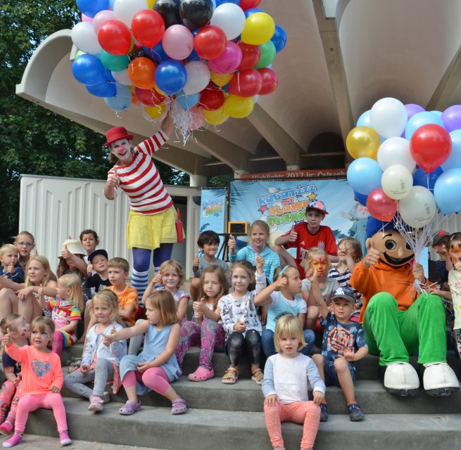 &copy; Kinderfest.JPG