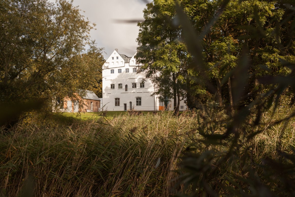 Das Gutshaus Üselitz // © Ulrike Meutzner Das Gutshaus Üselitz // © Ulrike Meutzner