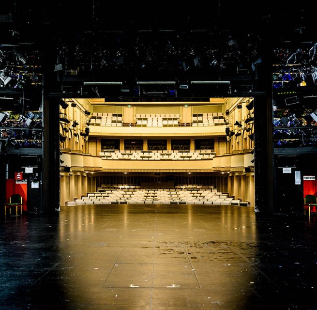 Blick hinter die Kulissen - Theaterführung, © Peter van Heesen
