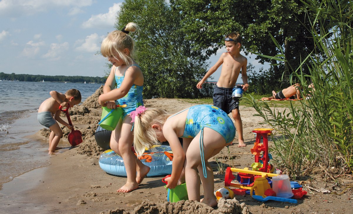 baden-ecktannen, © Waren (Müritz) Kur- und Tourismus GmbH baden-ecktannen, © Waren (Müritz) Kur- und Tourismus GmbH