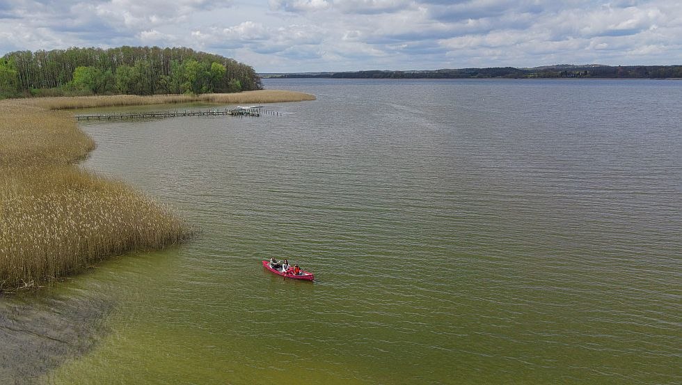 Mit der Familie den Kummerower See per Kajak entdecken // &copy; Tourismusverband Mecklenburgische Seenplatte/Tobias Kramer