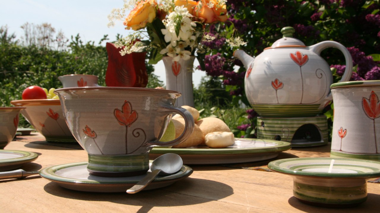 Tulpendesign // &copy; KERAMIK ton-studio-m-1/Marquardt