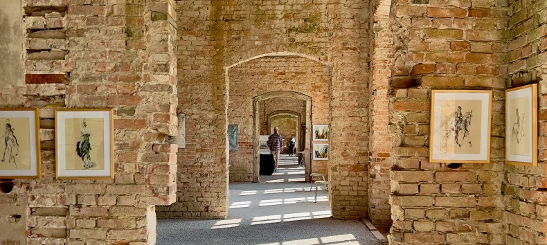 Ausstellung im Schloss zu Kunst Offen // &copy; Schloss Broock GmbH & Co. KG / Jan Fischer