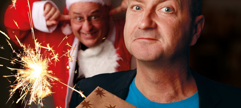 Kult-Weihnachtsprogramm Schwarze Grütze »Endstation Pfanne – was bleibt, ist eine Gänsehaut!« // © Thomas Bartilla Kult-Weihnachtsprogramm Schwarze Grütze »Endstation Pfanne – was bleibt, ist eine Gänsehaut!« // © Thomas Bartilla