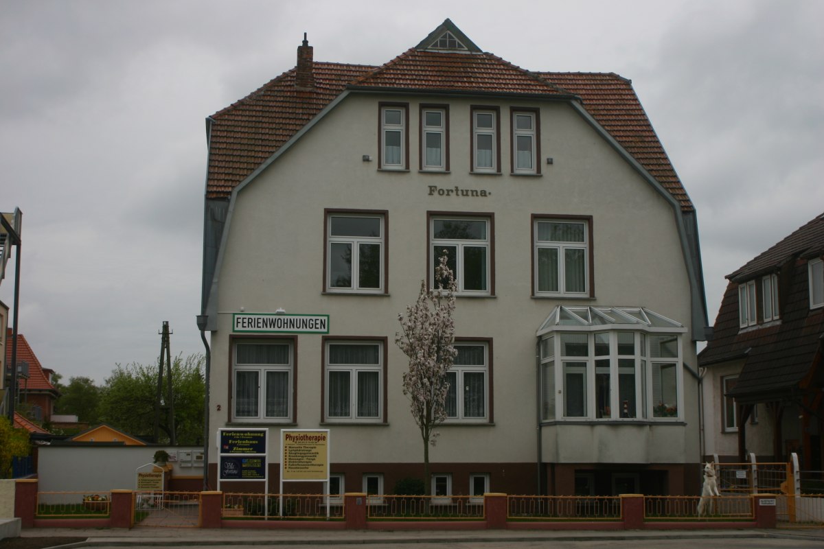 &copy; Villa Fortuna
