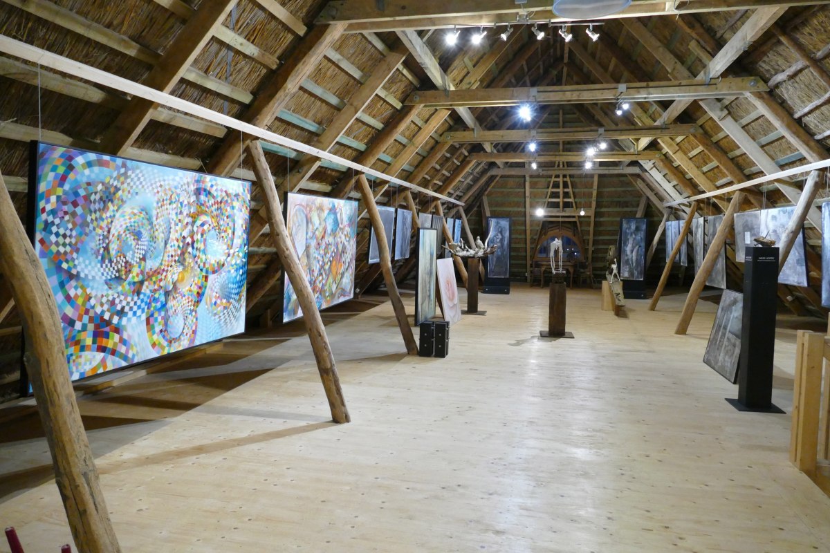 Kunst erleben im historischen Bauernhaus // © Olaf Hoppe Kunst erleben im historischen Bauernhaus // © Olaf Hoppe