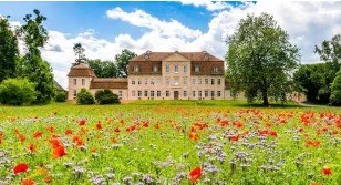 Schloss Kummerow // &copy; Touristinfo Malchin