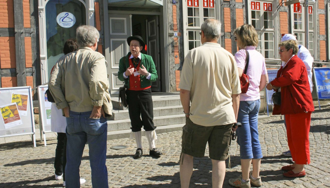 Historische Stadtf&uuml;hrung, &copy; Waren (M&uuml;ritz) Kur- und Tourismus GmbH