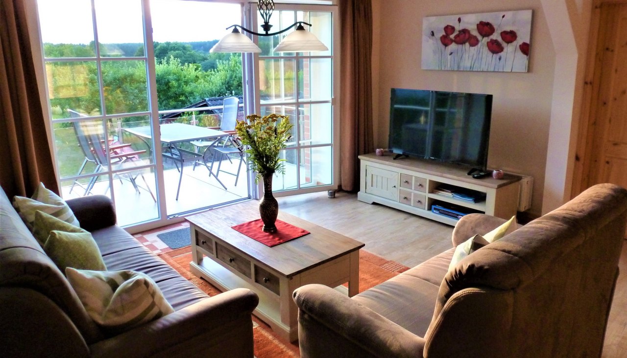 Wohnbereich vor dem Balkon, © Manfred Sohn Wohnbereich vor dem Balkon, © Manfred Sohn