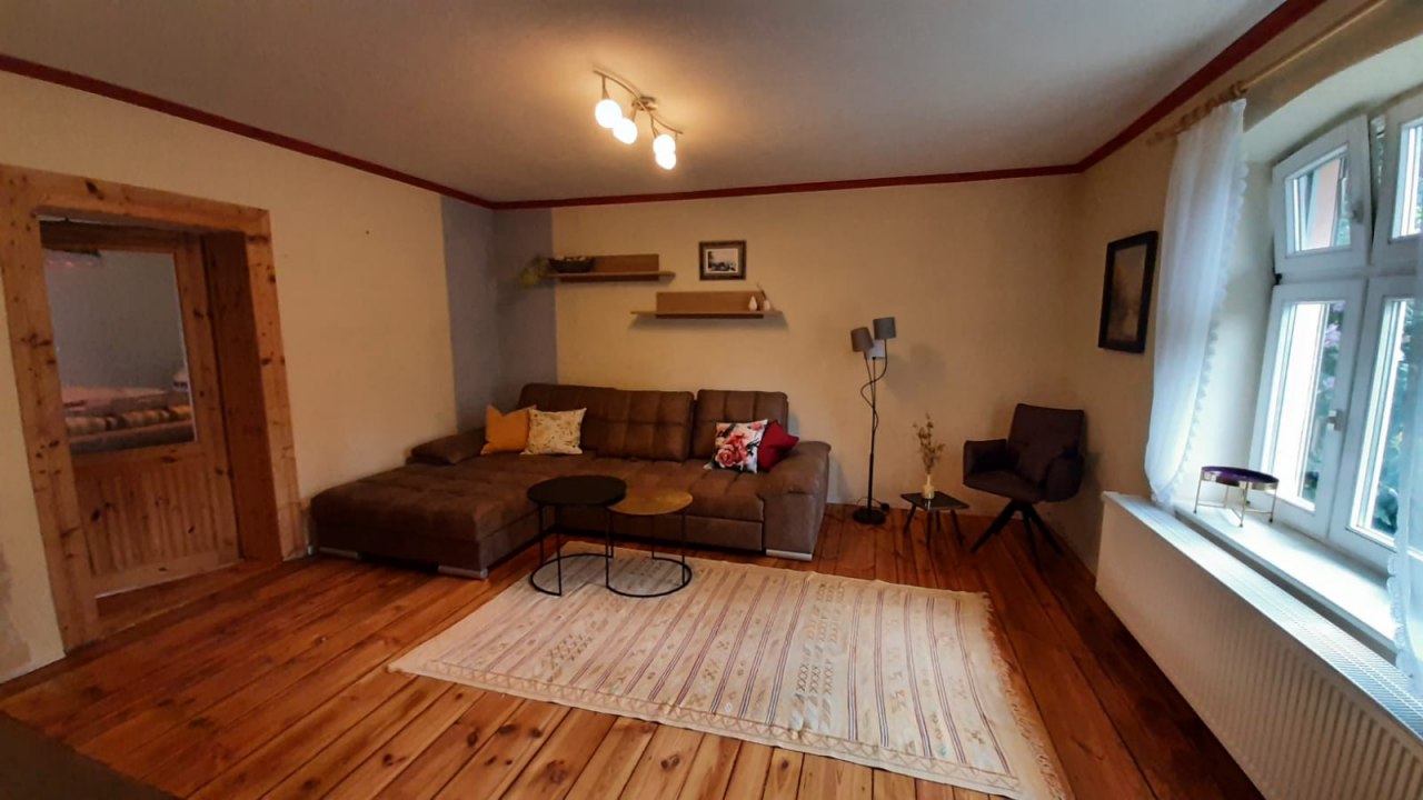 &copy; Gabriele K&ouml;lbl