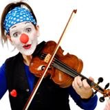 Kinderprogramm mit Clownin Viola G. R&auml;usche, &copy; clownin-viola