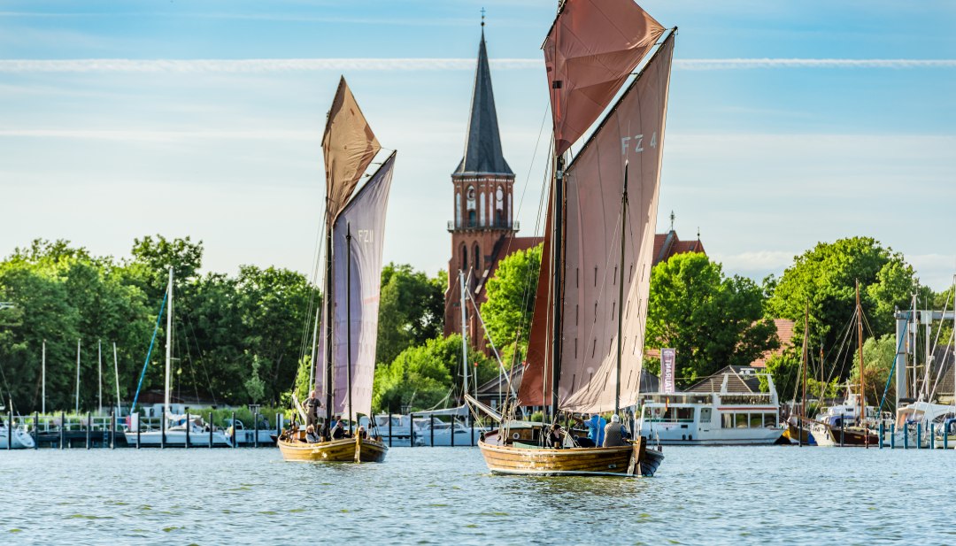 Sie sind für die extrem flachen Gewässer bestens geeignet. // © MV-T/Tiemann Sie sind für die extrem flachen Gewässer bestens geeignet. // © MV-T/Tiemann