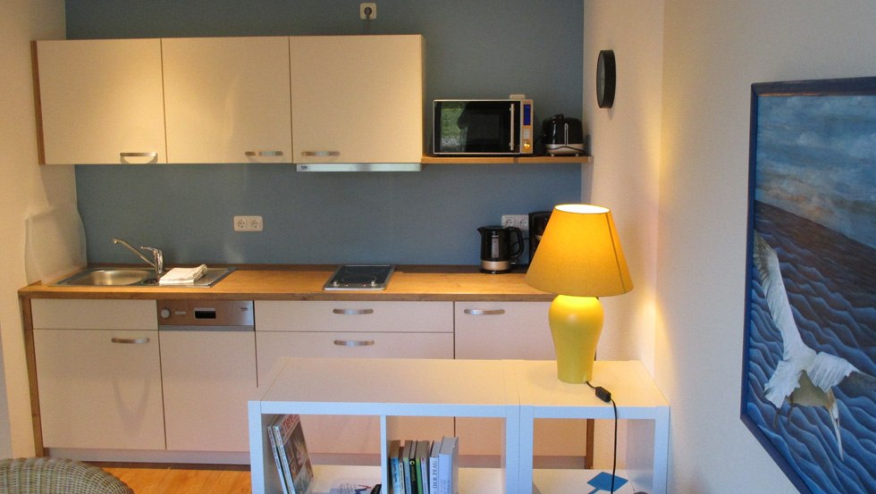 Ferienwohnung mit moderner Küchenzeile // © Gudrun Thomas-Ziebuhr Ferienwohnung mit moderner Küchenzeile // © Gudrun Thomas-Ziebuhr