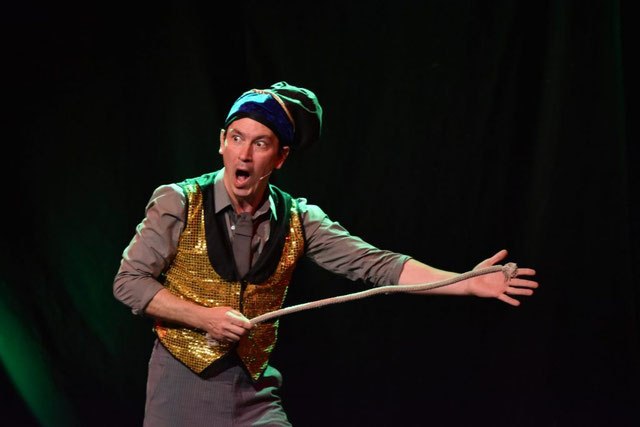 © J. Falck © J. Falck