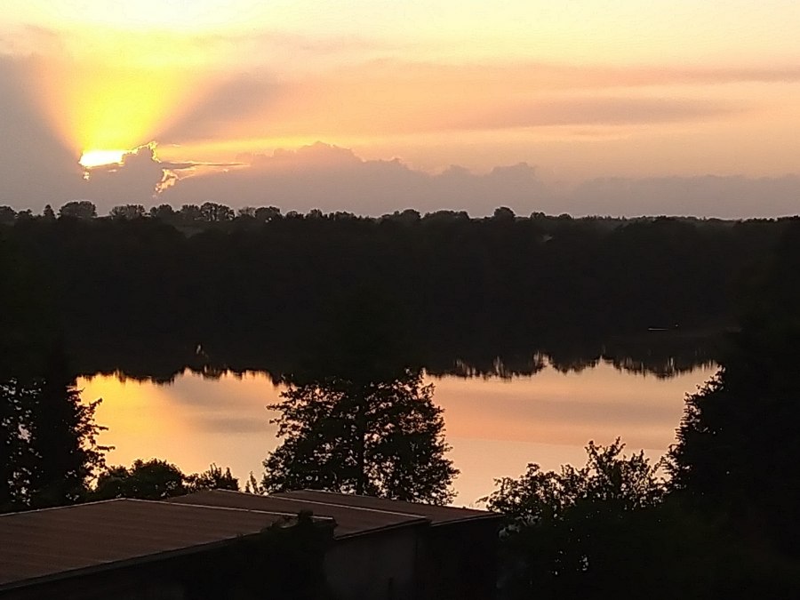 Einzigartiger Blick von der Panoramaterrasse (Sommer & Winter), &copy; Mario B&uuml;nger